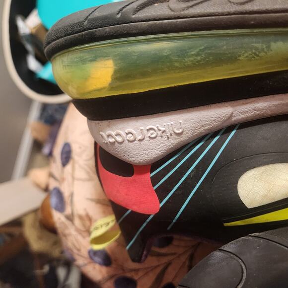 Size 11.5 - Nike Air Max 270 React Parachute - Picture 6 of 7